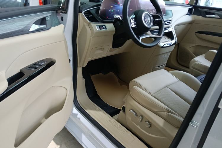 Used Buick GL8 New Energy 2025 Lu Shang Luxury Edition 7-Seater Driver Seat