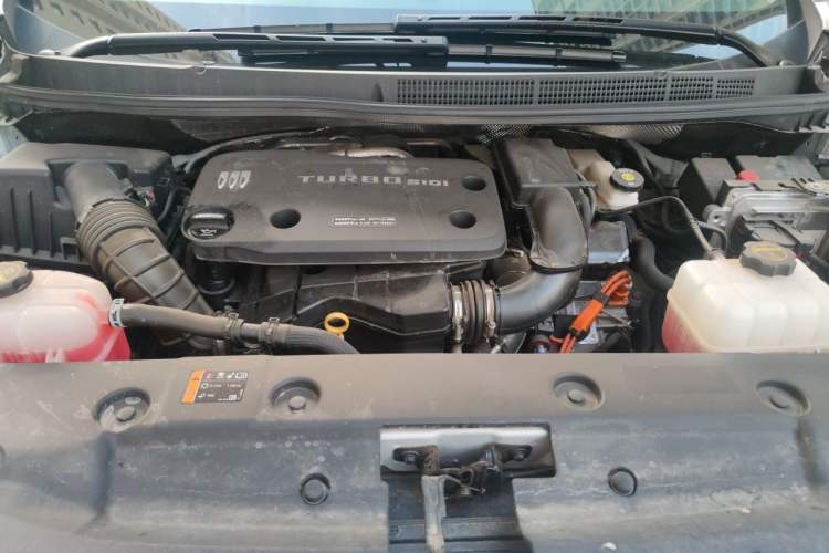 Used Buick GL8 New Energy 2025 Lu Shang Luxury Edition 7-Seater Engine Bay