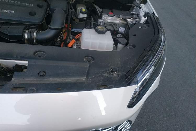 Used Buick GL8 New Energy 2025 Lu Shang Luxury Edition 7-Seater Engine Bay Left