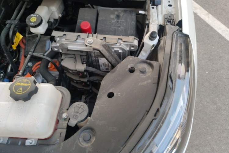 Used Buick GL8 New Energy 2025 Lu Shang Luxury Edition 7-Seater Engine Bay Left