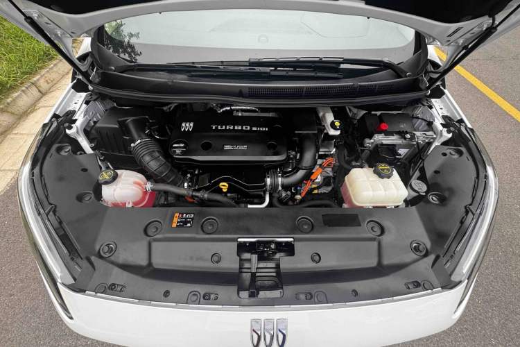 Used Buick GL8 New Energy 2025 Lu Shang Luxury Edition 7-Seater Engine Bay