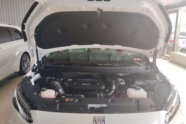 Used Buick GL8 New Energy 2025 Lu Shang Luxury Edition 7-Seater Engine Bay