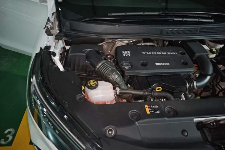 Used Buick GL8 New Energy 2025 Lu Shang Luxury Edition 7-Seater Engine Bay Right