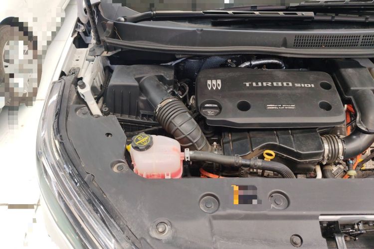 Used Buick GL8 New Energy 2025 Lushang First-Drive Edition 7-Seater Engine Bay Right