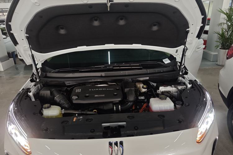 Used Buick GL8 New Energy 2025 Lu Shang Smart Enjoyment Edition 7-Seater Engine Bay