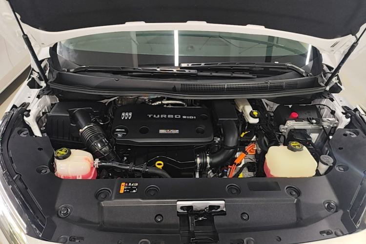 Used Buick GL8 New Energy 2025 Lu Shang Luxury Edition 7-Seater Engine Bay
