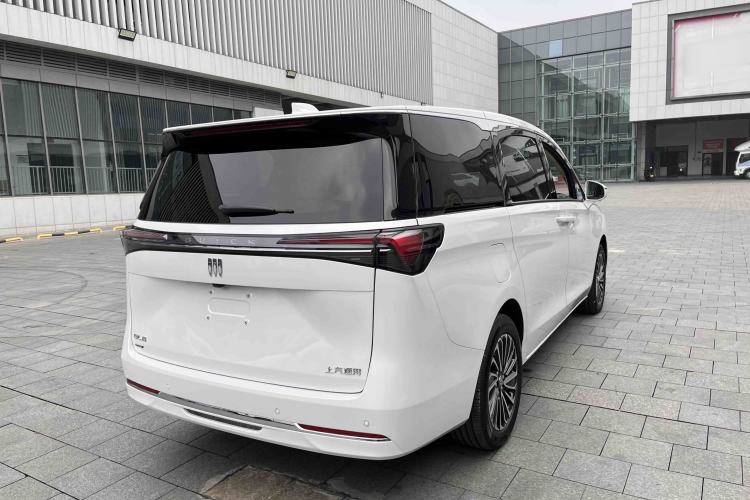 Used Buick GL8 New Energy 2025 Lu Shang Luxury Edition 7-Seater Exterior 11