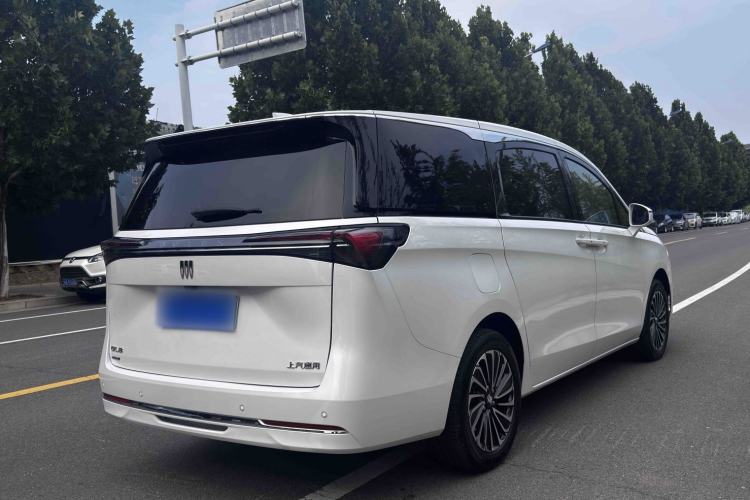 Used Buick GL8 New Energy 2025 Lu Shang Luxury Edition 7-Seater Exterior 3