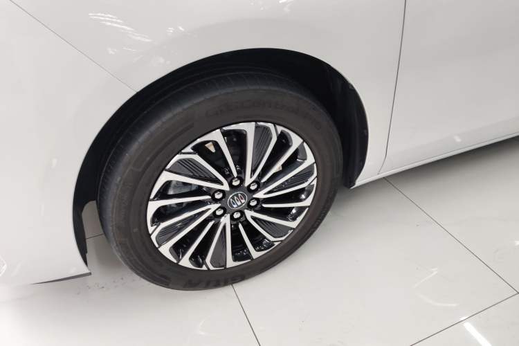 Used Buick GL8 New Energy 2025 Lu Shang Luxury Edition 7-Seater Exterior 4