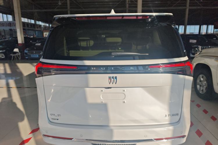 Used Buick GL8 New Energy 2025 Lushang First-Drive Edition 7-Seater Exterior 4