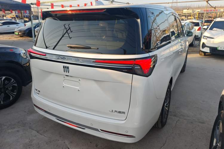 Used Buick GL8 New Energy 2025 Lushang First-Drive Edition 7-Seater Exterior 5