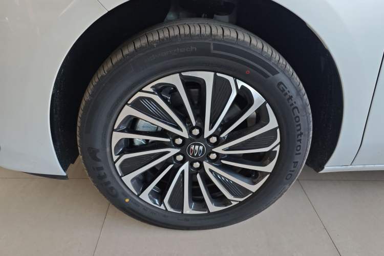 Used Buick GL8 New Energy 2025 Lushang First-Drive Edition 7-Seater Exterior 7