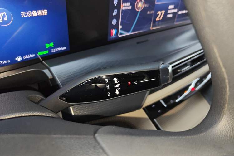Used Buick GL8 New Energy 2025 Lushang First-Drive Edition 7-Seater Gear Lever