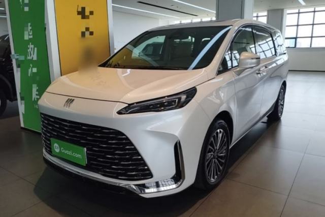 Używany Buick GL8 New Energy 2025 Lu Shang Luxury Edition 7-Seater