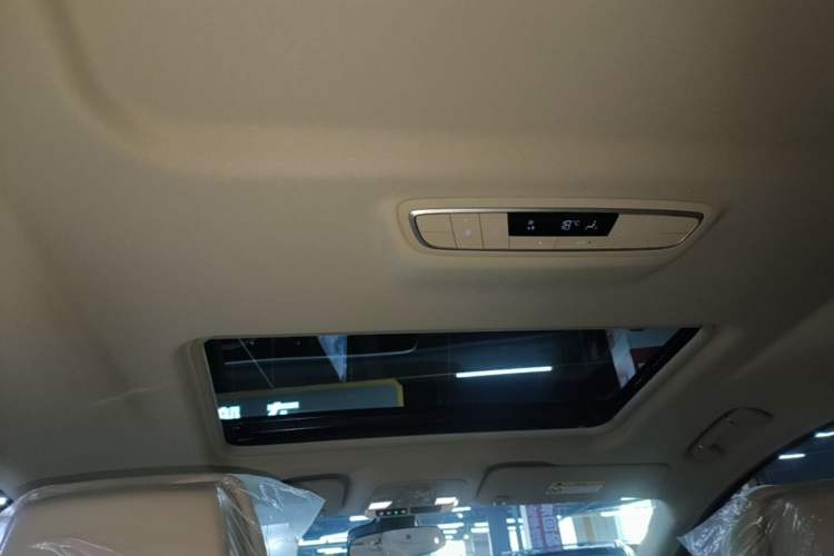 Used Buick GL8 New Energy 2025 Lu Shang Smart Enjoyment Edition 7-Seater Headliner