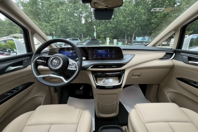 Used Buick GL8 New Energy 2025 Lu Shang Luxury Edition 7-Seater Interior 10