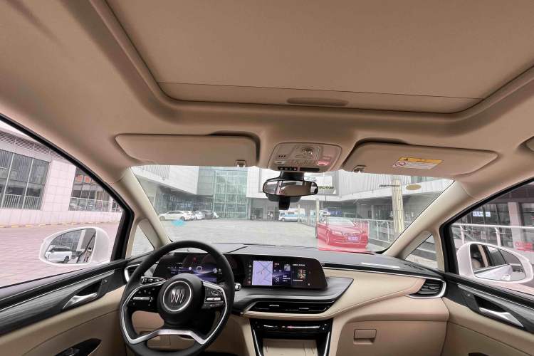 Used Buick GL8 New Energy 2025 Lu Shang Luxury Edition 7-Seater Interior 2