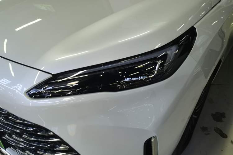 Used Buick GL8 New Energy 2025 Lushang First-Drive Edition 7-Seater Left Front Headlight