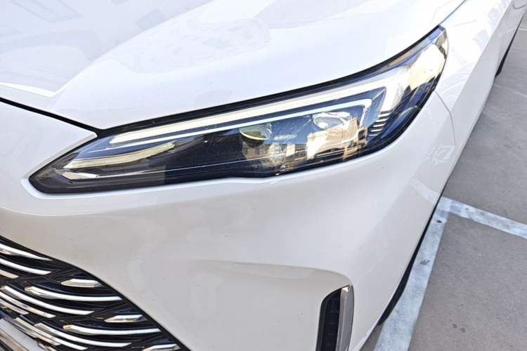 Used Buick GL8 New Energy 2025 Lu Shang Smart Enjoyment Edition 7-Seater Left Front Headlight