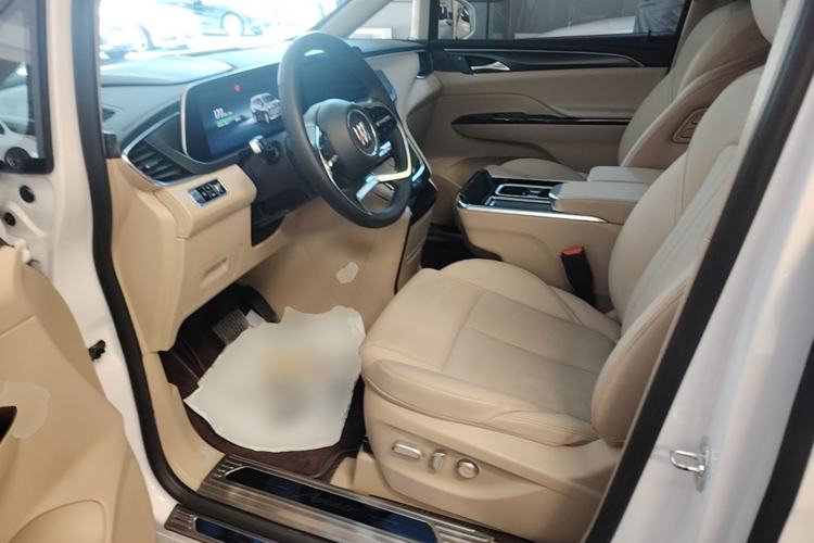 Used Buick GL8 New Energy 2025 Lu Shang Luxury Edition 7-Seater Left Front Seat