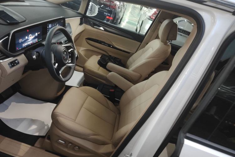 Used Buick GL8 New Energy 2025 Lu Shang Smart Enjoyment Edition 7-Seater Left Front Seat