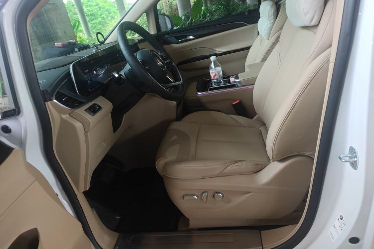 Used Buick GL8 New Energy 2025 Lu Shang Smart Enjoyment Edition 7-Seater Left Front Seat
