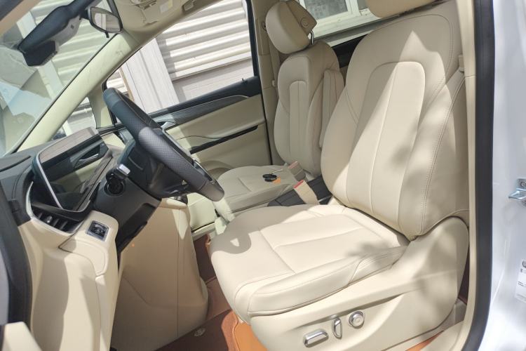 Used Buick GL8 New Energy 2025 Lu Shang Smart Enjoyment Edition 7-Seater Left Front Seat
