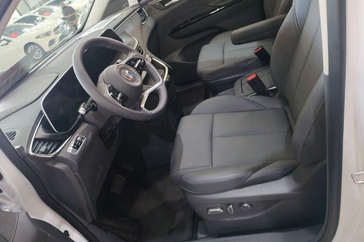 Used Buick GL8 New Energy 2025 Lu Shang Smart Enjoyment Edition 7-Seater Left Front Seat