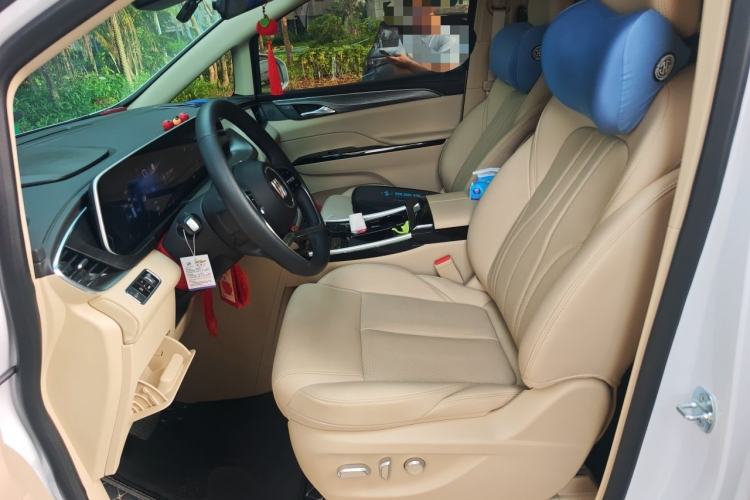 Used Buick GL8 New Energy 2025 Lu Shang Luxury Edition 7-Seater Left Front Seat
