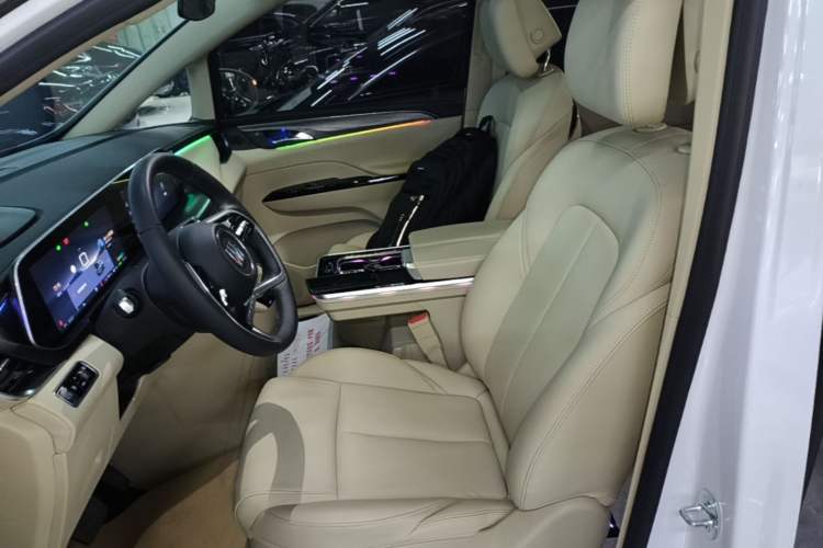 Used Buick GL8 New Energy 2025 Lu Shang Smart Enjoyment Edition 7-Seater Left Front Seat