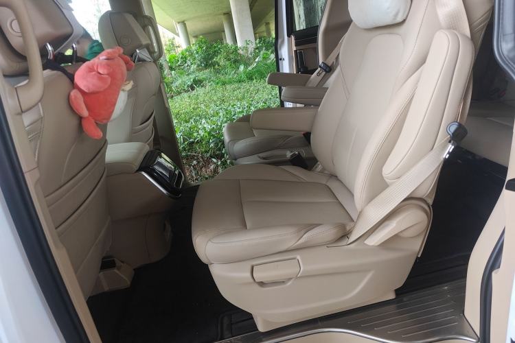 Used Buick GL8 New Energy 2025 Lu Shang Smart Enjoyment Edition 7-Seater Left Rear Seat