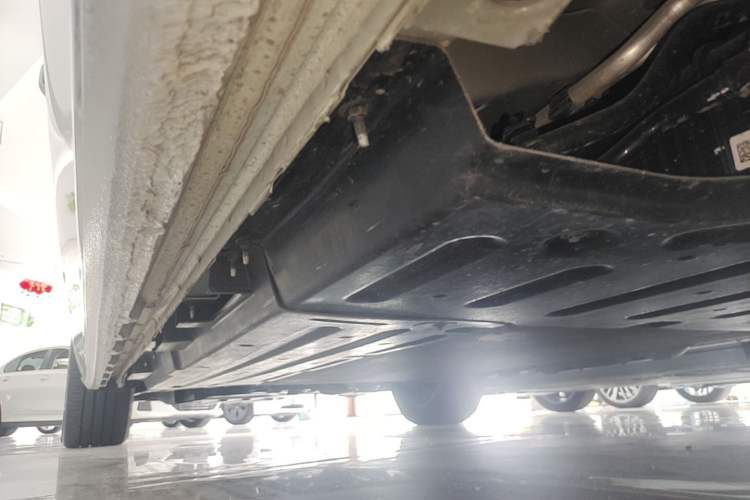 Used Buick GL8 New Energy 2025 Lu Shang Luxury Edition 7-Seater Left Side Sill