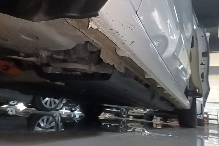 Used Buick GL8 New Energy 2025 Lu Shang Luxury Edition 7-Seater Left Side Sill