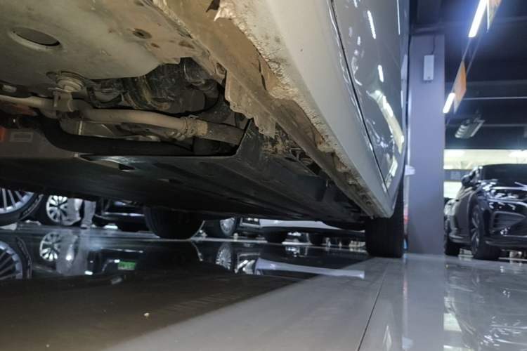Used Buick GL8 New Energy 2025 Lu Shang Luxury Edition 7-Seater Left Side Sill