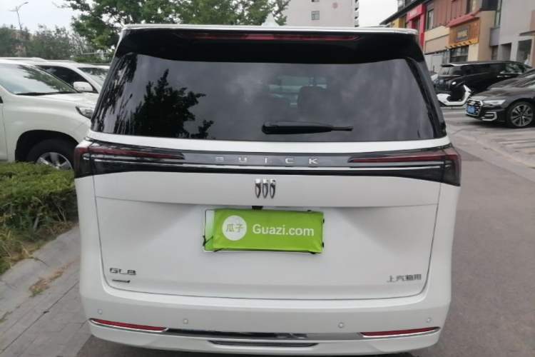 Used Buick GL8 New Energy 2025 Lu Shang Luxury Edition 7-Seater Rear