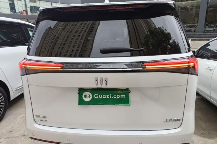 Used Buick GL8 New Energy 2025 Lu Shang Luxury Edition 7-Seater Rear