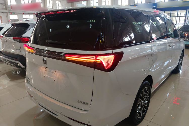 Used Buick GL8 New Energy 2025 Lu Shang Smart Enjoyment Edition 7-Seater Rear Right 45 Deg