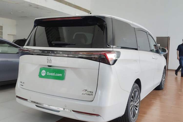Used Buick GL8 New Energy 2025 Lu Shang Luxury Edition 7-Seater Rear Right 45 Deg