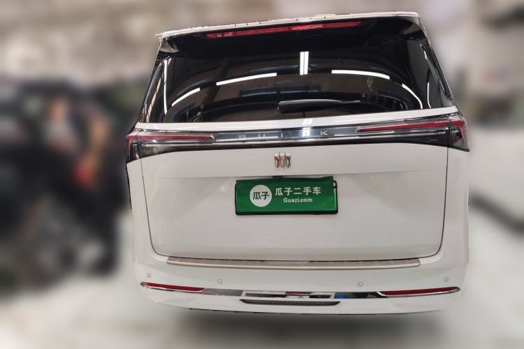 Used Buick GL8 New Energy 2025 Lushang First-Drive Edition 7-Seater Rear