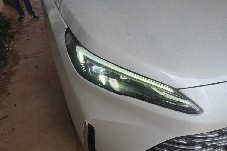 Used Buick GL8 New Energy 2025 Lu Shang Smart Enjoyment Edition 7-Seater Right Front Headlight