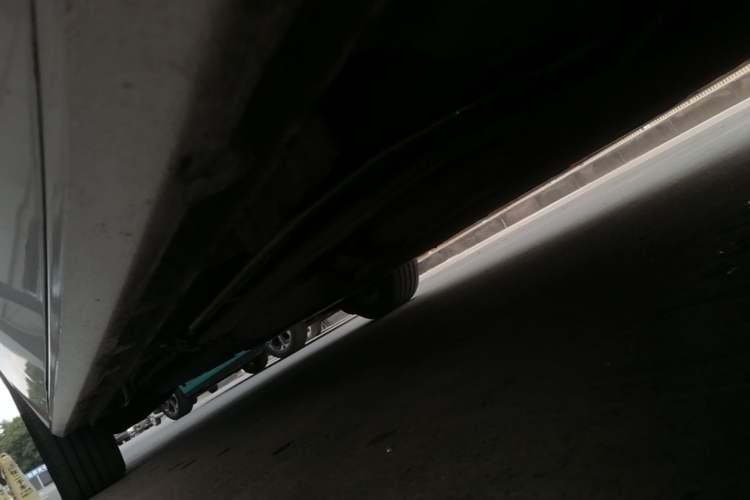 Used Buick GL8 New Energy 2025 Lu Shang Smart Enjoyment Edition 7-Seater Right Side Sill