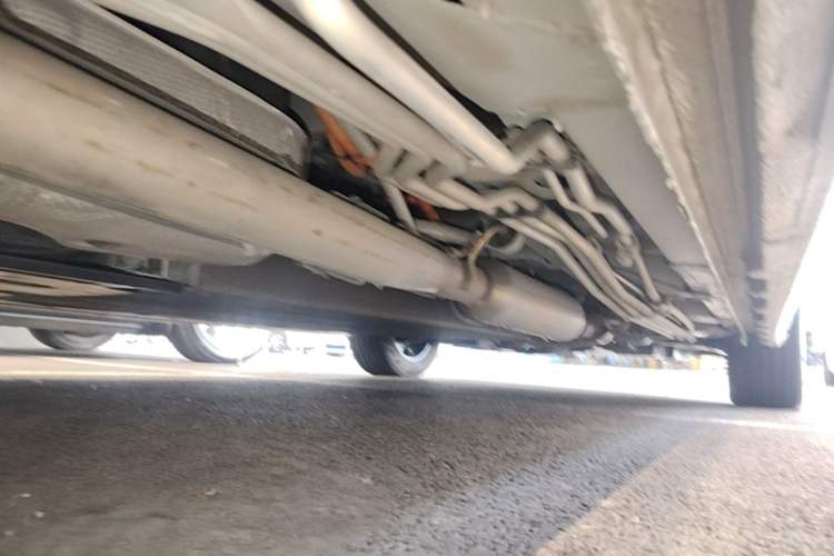 Used Buick GL8 New Energy 2025 Lu Shang Luxury Edition 7-Seater Right Side Sill
