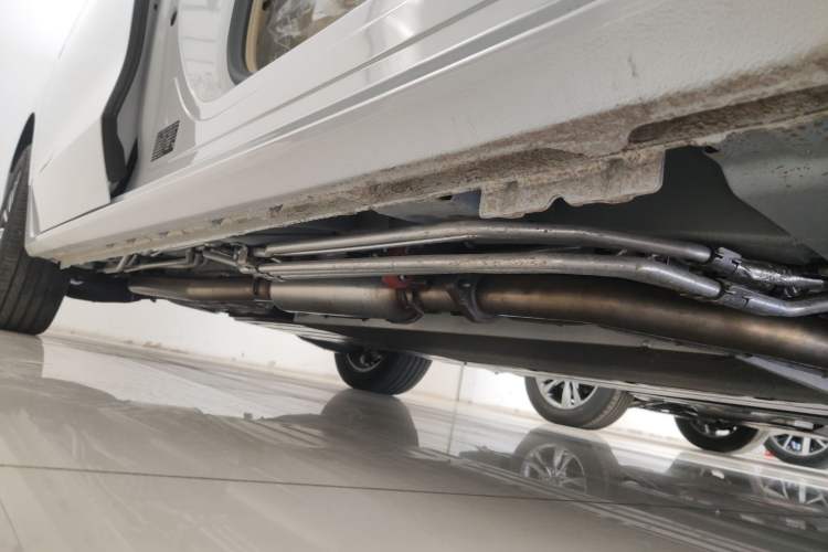 Used Buick GL8 New Energy 2025 Lu Shang Smart Enjoyment Edition 7-Seater Right Side Sill