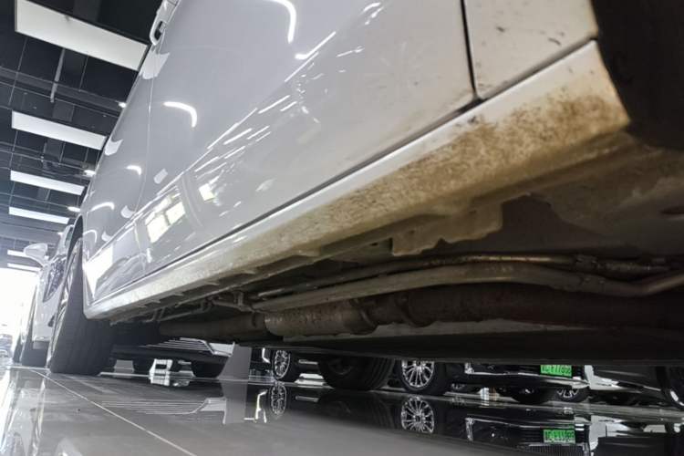 Used Buick GL8 New Energy 2025 Lu Shang Smart Enjoyment Edition 7-Seater Right Side Sill