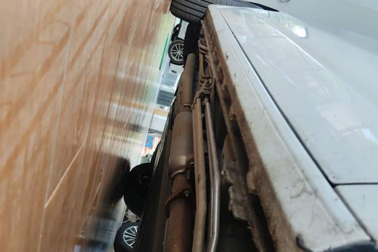 Used Buick GL8 New Energy 2025 Lu Shang Luxury Edition 7-Seater Right Side Sill