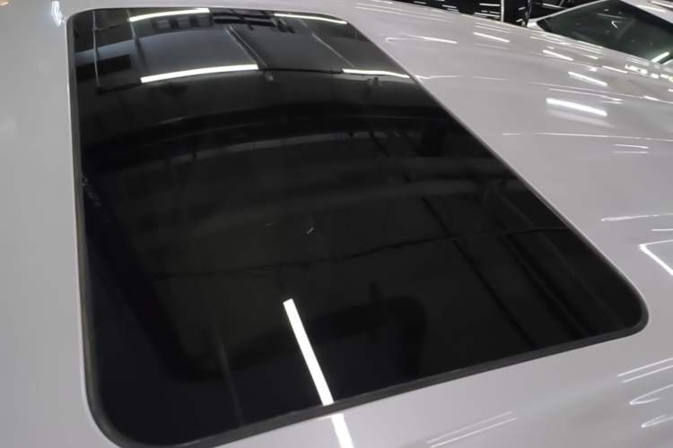 Used Buick GL8 New Energy 2025 Lu Shang Luxury Edition 7-Seater Roof