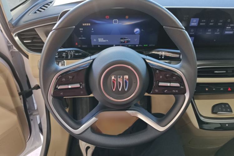 Used Buick GL8 New Energy 2025 Lushang First-Drive Edition 7-Seater Steering Wheel