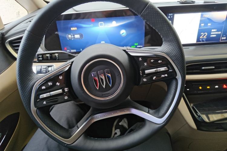Used Buick GL8 New Energy 2025 Lu Shang Luxury Edition 7-Seater Steering Wheel