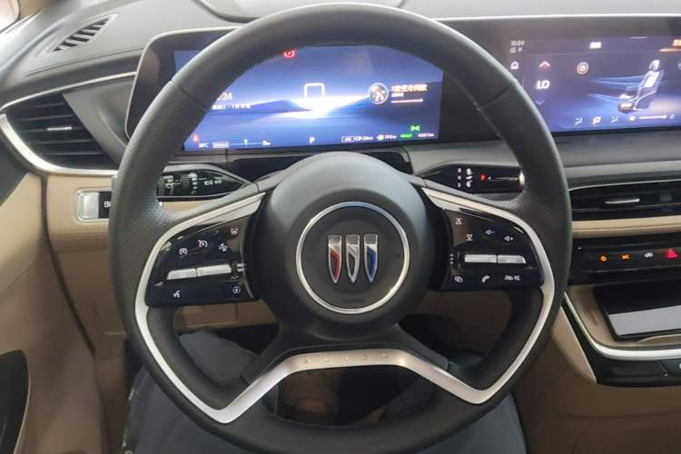 Used Buick GL8 New Energy 2025 Lu Shang Luxury Edition 7-Seater Steering Wheel