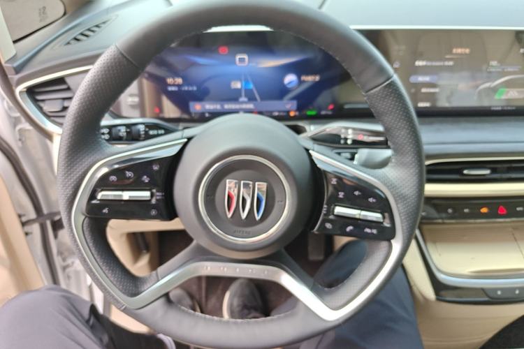 Used Buick GL8 New Energy 2025 Lu Shang Luxury Edition 7-Seater Steering Wheel